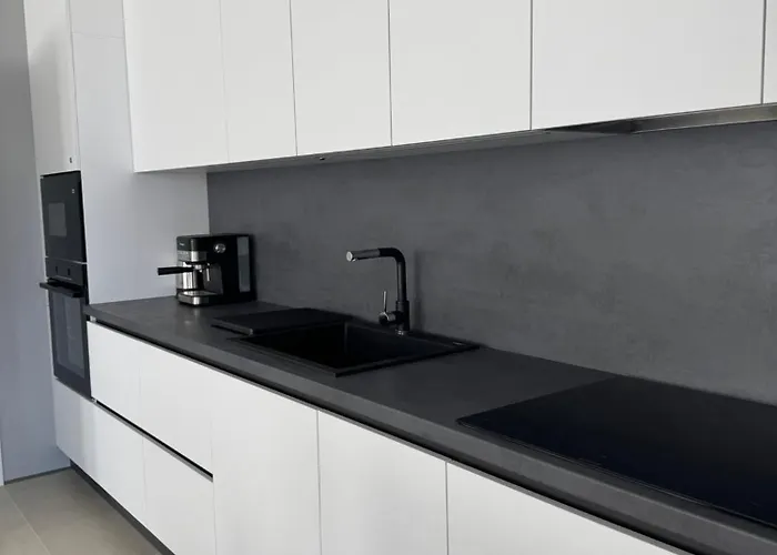 Apartment Victoria Kraymorie