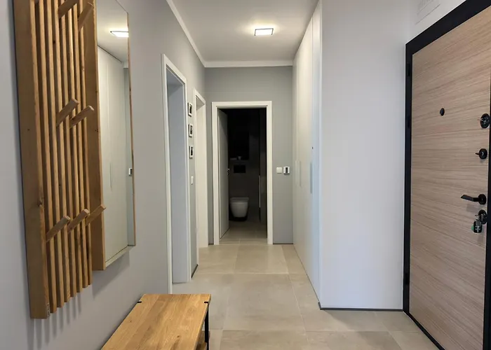 Victoria Apartment *