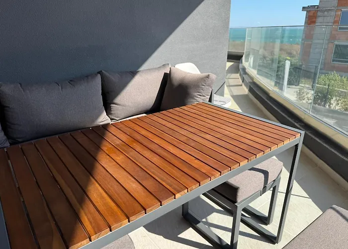 Apartment Victoria Kraymorie