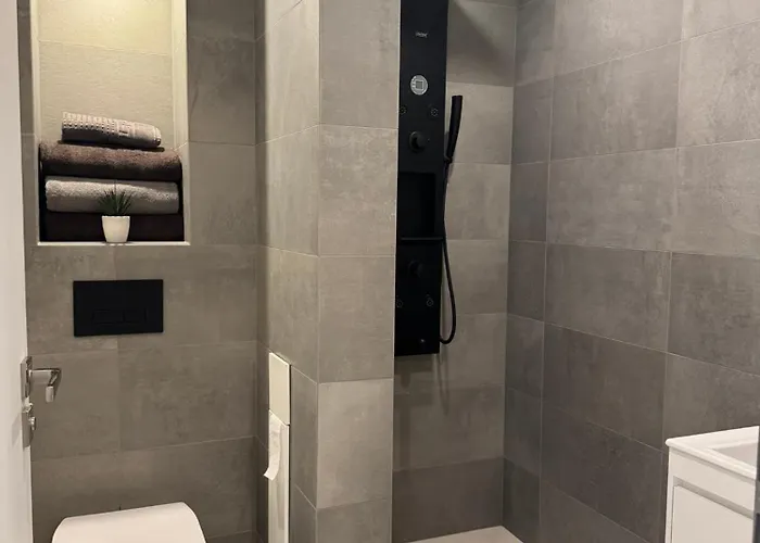 Victoria Апартамент *